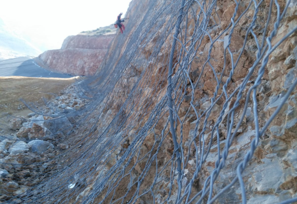 ÇÖPLER GOLD MINE ROCK FALL PROJECT ÇÖPLER GOLD MINE ROCK FALL PROJECT