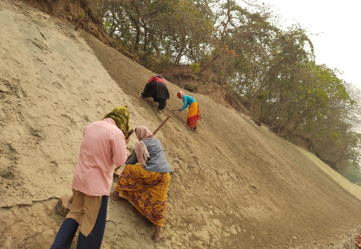 EROSION CONTROL MEASURES ALONG GANDAK RIVER BANK, BIHAR EROSION CONTROL MEASURES ALONG GANDAK RIVER BANK, BIHAR