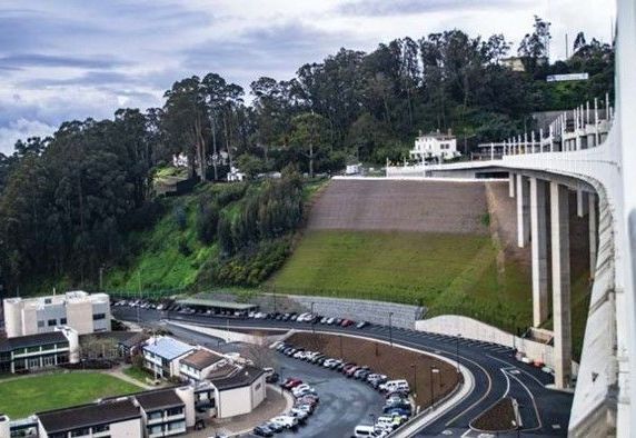 BAY BRIDGE, CALIFORNIA, 112-FOOT-TALL VEGETATED RSS BAY BRIDGE, CALIFORNIA, 112-FOOT-TALL VEGETATED RSS