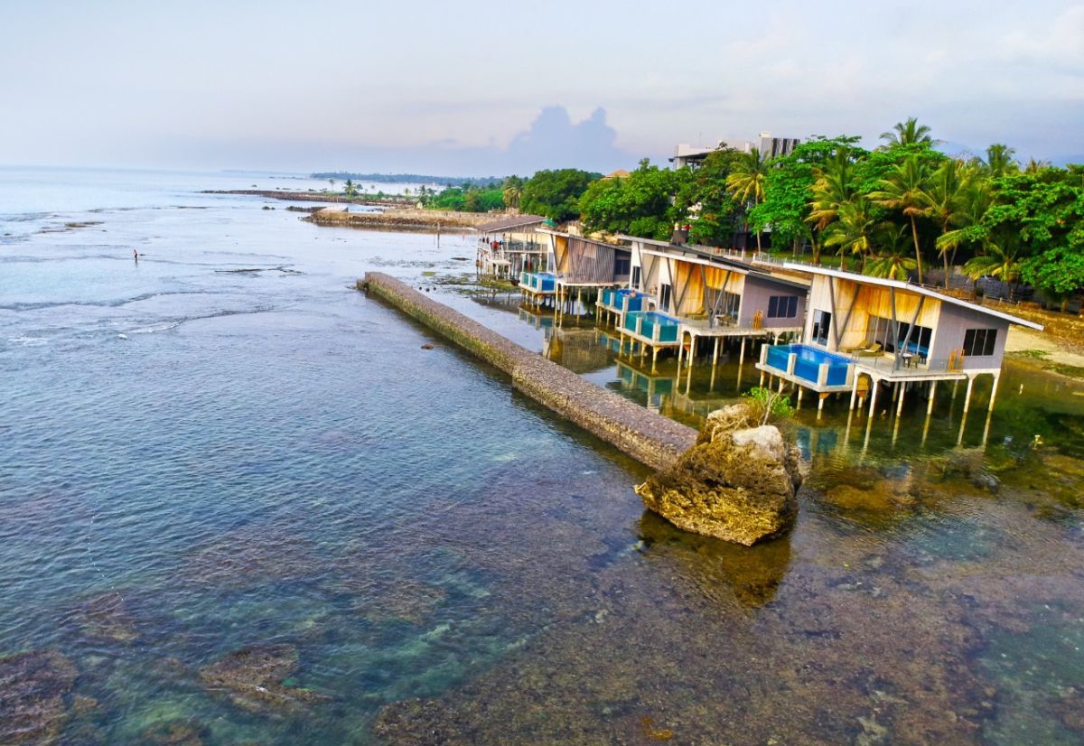 ASTON HOTEL ANYER BREAKWATER STRUCTURE ASTON HOTEL ANYER BREAKWATER STRUCTURE