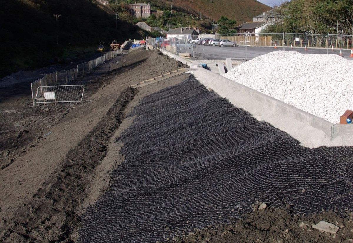 BOSCASTLE FLOOD DEFENCES BOSCASTLE FLOOD DEFENCES
