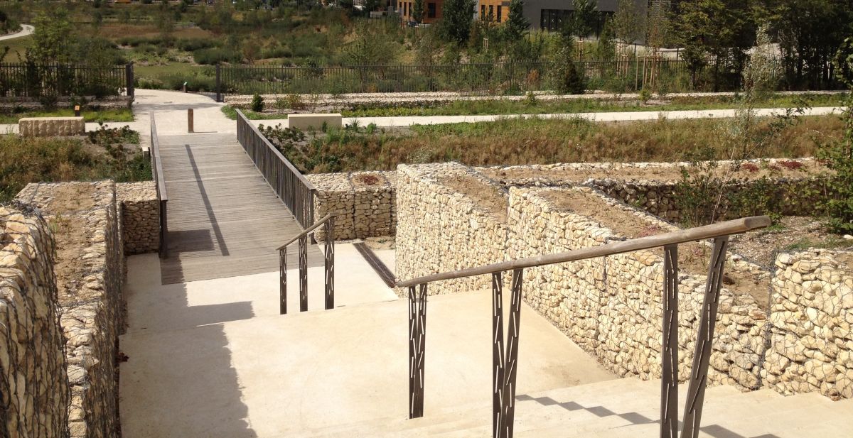 EXTENSION OF THE CHANTERAINES PARK EXTENSION OF THE CHANTERAINES PARK