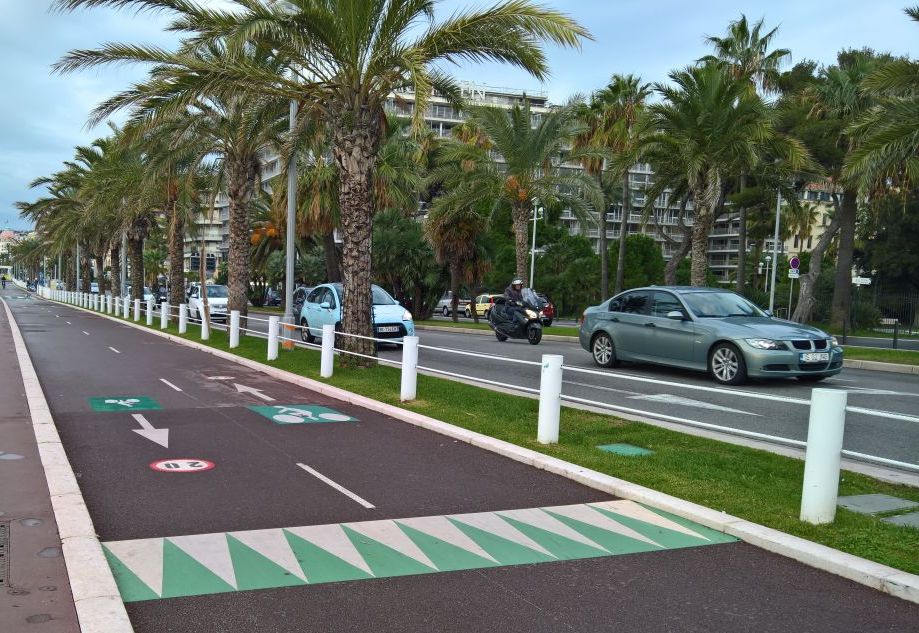 PROTECTION OF PROMENADE DES ANGLAIS IN NICE PROTECTION OF PROMENADE DES ANGLAIS IN NICE