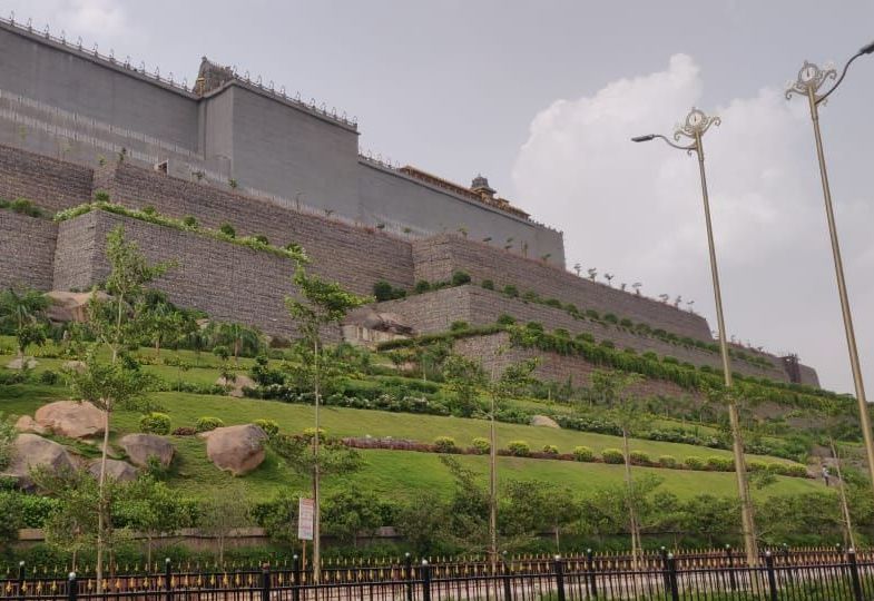 RETENTION WORKS FOR YADAGIRI GUTTA TEMPLE AREA RETENTION WORKS FOR YADAGIRI GUTTA TEMPLE AREA