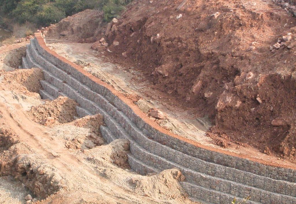 常张高速公路K129右侧弃土场挡墙 常张高速公路K129右侧弃土场挡墙